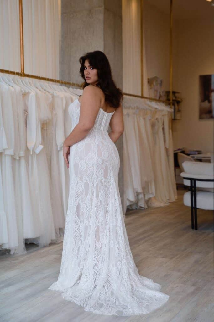 שמלת איב - Plus Size (1)