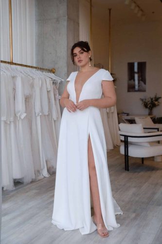 שמלת אלן - Plus Size